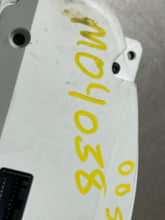 Load image into Gallery viewer, SPEEDOMETER CLUSTER 2000 00 2001 01 - NW160541
