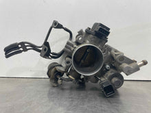 Load image into Gallery viewer, THROTTLE BODY 3000GT Stealth 1996 96 1997 97 - NW514656
