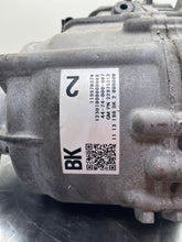 Load image into Gallery viewer, Transfer Case Cadillac ATS 2014 - NW176358
