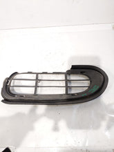 Load image into Gallery viewer, GRILLE Porsche Boxster Boxster S 97 98 99 00 01 02 Right - NW98602
