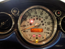 Load image into Gallery viewer, SPEEDOMETER CLUSTER Mini Cooper In Dash 02 - 08 - NW159884
