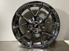Load image into Gallery viewer, Wheel Rim Chevrolet Corvette 2000 - NW196272
