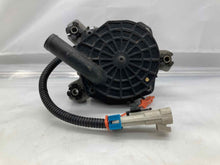 Load image into Gallery viewer, Air Injection Pump Smog Chevrolet Corvette 2000 - NW7964
