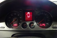 Load image into Gallery viewer, SPEEDOMETER CLUSTER Volkswagen Passat 2008 08 - NW162200
