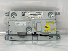 Load image into Gallery viewer, INFO-GPS SCREEN A4 A5 Q5 Q7 S4 SQ5 09 10 11 12 13 14 15 16 - NW104717
