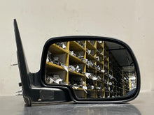 Load image into Gallery viewer, SIDE VIEW MIRROR Suburban Silverado 99 00 01 - 07 Right - NW50983
