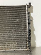 Load image into Gallery viewer, RADIATOR Gl320 Gl450 Gl550 ML320 ML350 ML550 ML63 R320 R350 R500 R63 08-09 - NW132396
