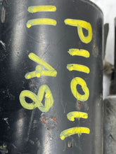 Load image into Gallery viewer, STARTER MOTOR A4 A5 A6 A7 A8 Q7 RS5 RS7 S4 S5 S6 S7 S8 09-16 - NW170211
