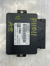 Load image into Gallery viewer, PARK ASSIST CONTROL MODULE COMPUTER Audi A8 S8 11 12 13 14 - NW28561
