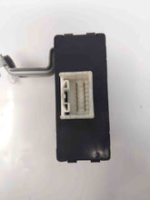 Load image into Gallery viewer, THEFT LOCKING Solara 2004 04 2005 05 2006 06 2007 07 - NW38628
