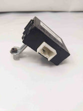 Load image into Gallery viewer, THEFT LOCKING Solara 2004 04 2005 05 2006 06 2007 07 - NW38628
