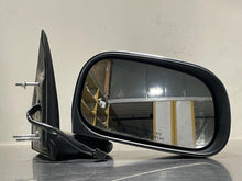 Load image into Gallery viewer, SIDE VIEW MIRROR Aspen 2007 07 08 09 Right - NW50486

