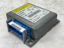 Load image into Gallery viewer, AIR BAG COMPUTER VOLVO 850 1996 97 - NW38956
