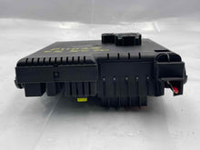 Load image into Gallery viewer, FUSE BOX Volvo C70 S60 S80 V70 XC60 XC70 XC90 05 06 07 08 09 - NW483544
