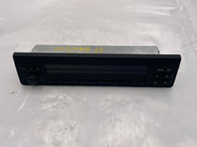 Load image into Gallery viewer, RADIO BMW 525i 530i 540i 1997 97 98 99 00 01 02 03 - NW136493
