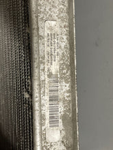 Load image into Gallery viewer, RADIATOR Expedition F150 Pickup F150 Raptor Pickup Raptor Navigator 09-14 - NW131818
