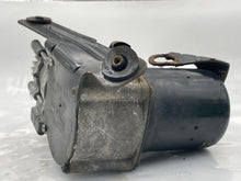 Load image into Gallery viewer, Suspension Air Compressor Pump Lincoln Navigator 2011 - NW8328
