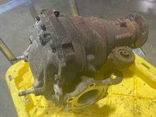 Load image into Gallery viewer, CARRIER ASSEMBLY QX56 QX80 Armada 2011-2020 2.94 RATIO - NW46510

