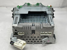 Load image into Gallery viewer, RADIO MAZDA 6 06 07 AM FM CD - NW138276
