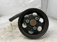 Load image into Gallery viewer, POWER STEERING PUMP AUDI A4 PASSAT 97 98 99 00 01 - 05 - NW164206
