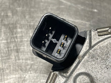 Load image into Gallery viewer, THROTTLE BODY 228I 320i 328D 328i 328I GT 428i 528D 528i X1 X3 X4 12-15 - NW177804
