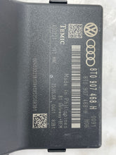 Load image into Gallery viewer, GATEWAY CONTROL MODULE COMPUTER Audi A4 S4 09 10 11 12 - NW28291
