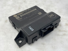 Load image into Gallery viewer, GATEWAY CONTROL MODULE COMPUTER Audi A4 S4 09 10 11 12 - NW28291
