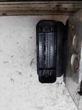 Load image into Gallery viewer, ABS ANTI-LOCK BRAKE PUMP Land Rover LR2 2012 12 - NW2318
