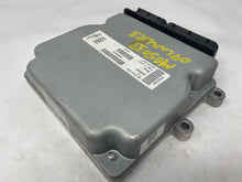 Load image into Gallery viewer, ECU ECM COMPUTER Land Rover LR3 2005 05 2006 06 2007 07 2008 08 2009 09 4.4L - NW62003
