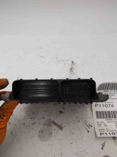 Load image into Gallery viewer, TRANSFER CASE CONTROL MODULE COMPUTER Commander Grand Cherokee 05-10 - NW27255
