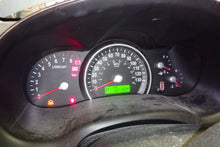 Load image into Gallery viewer, Speedometer Cluster Sedona 2006 06 2007 07 - NW160731

