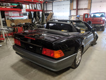 Load image into Gallery viewer, CARRIER ASSEMBLY Mercedes 500SL 1990 90 1991 91 1992 92 - NW47278
