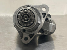 Load image into Gallery viewer, STARTER MOTOR QX60 Altima Maxima Murano Murano Cross Cabriolet 15-18 - NW170472
