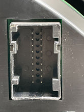 Load image into Gallery viewer, Speedometer Cluster   2006 - NW160842
