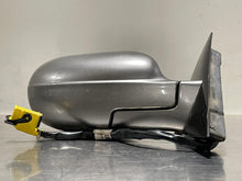 Load image into Gallery viewer, Side View Door Mirror   2006 - NW52917
