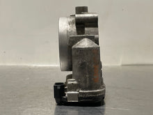 Load image into Gallery viewer, Throttle Body   2006 - NW178257
