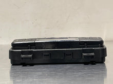 Load image into Gallery viewer, Temperature Controls   2006 - NW100651
