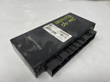 Load image into Gallery viewer, Body Control Computer BMW 550i 650i 530i 525i M5 M6 2006 06 - NW30477
