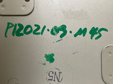 Load image into Gallery viewer, Shift point control module Infiniti M45 2003 03 - NW31584
