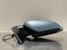 Load image into Gallery viewer, SIDE VIEW DOOR MIRROR Volkswagen Routan 09 10 11 12 13 14 Right - NW53890
