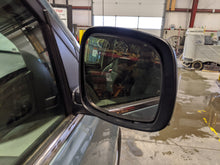Load image into Gallery viewer, SIDE VIEW DOOR MIRROR Volkswagen Routan 09 10 11 12 13 14 Right - NW53890
