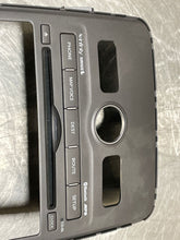 Load image into Gallery viewer, Temperature Controls Kia Soul 2012 - NW483655
