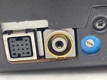 Load image into Gallery viewer, Radio  ISUZU AXIOM 2002 - NW137768
