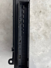 Load image into Gallery viewer, BODY CONTROL MODULE BCM COMPUTER 528i 535i 535i Gt 550i 550i 11-17 - NW29890
