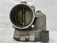 Load image into Gallery viewer, THROTTLE BODY AUDI A4 PASSAT 00 01 02 03 - 05 1.8 TURBO - NW177692
