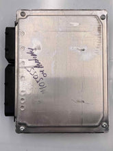 Load image into Gallery viewer, ECU ECM COMPUTER Audi A4 2004 04 1.8 - NW58724
