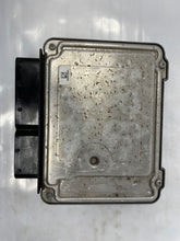 Load image into Gallery viewer, ECU ECM COMPUTER Volkswagen Tiguan 2013 13 - NW208190
