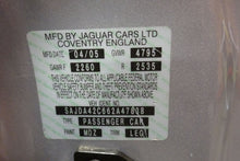 Load image into Gallery viewer, Carrier Assembly Jaguar XK8 2006 - NW46692
