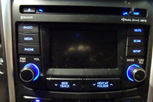 Load image into Gallery viewer, Radio Hyundai Sonata 2014 - NW137467

