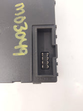 Load image into Gallery viewer, BODY CONTROL MODULE Saab 9-3 2005 05 - NW37316
